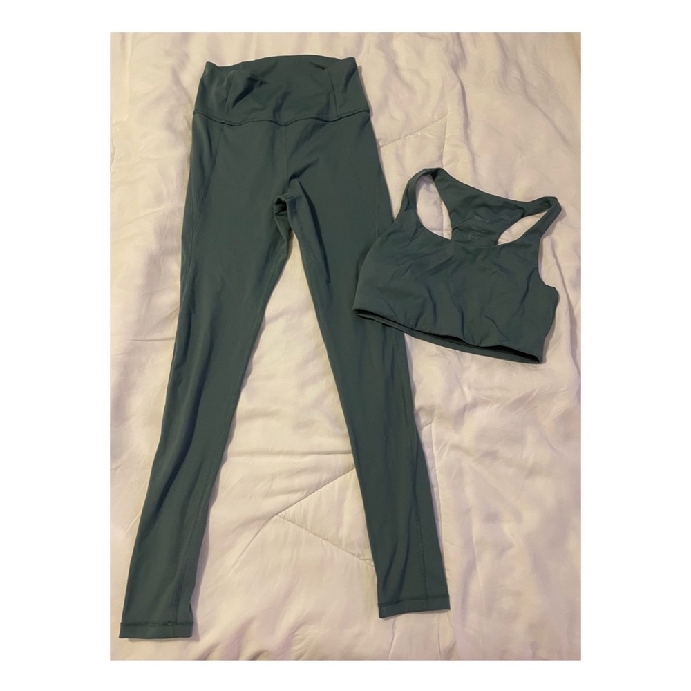 💚 Girlfriend Collective Workout Set 💚